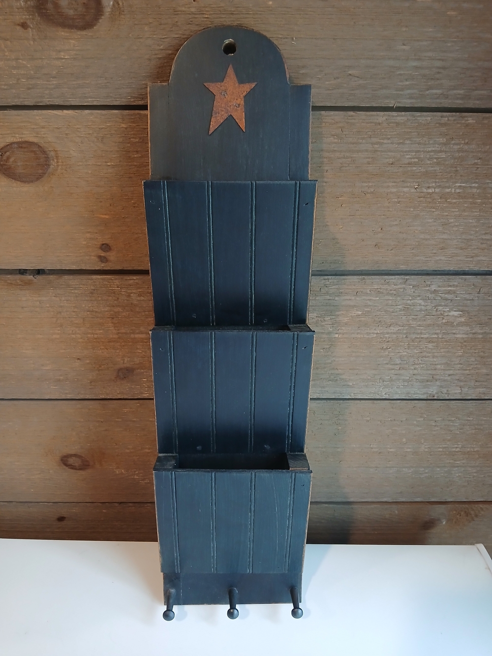 Vintage Wooden Mail & Key Organizer 3 Tier Pocket Farmhouse Country Entryway